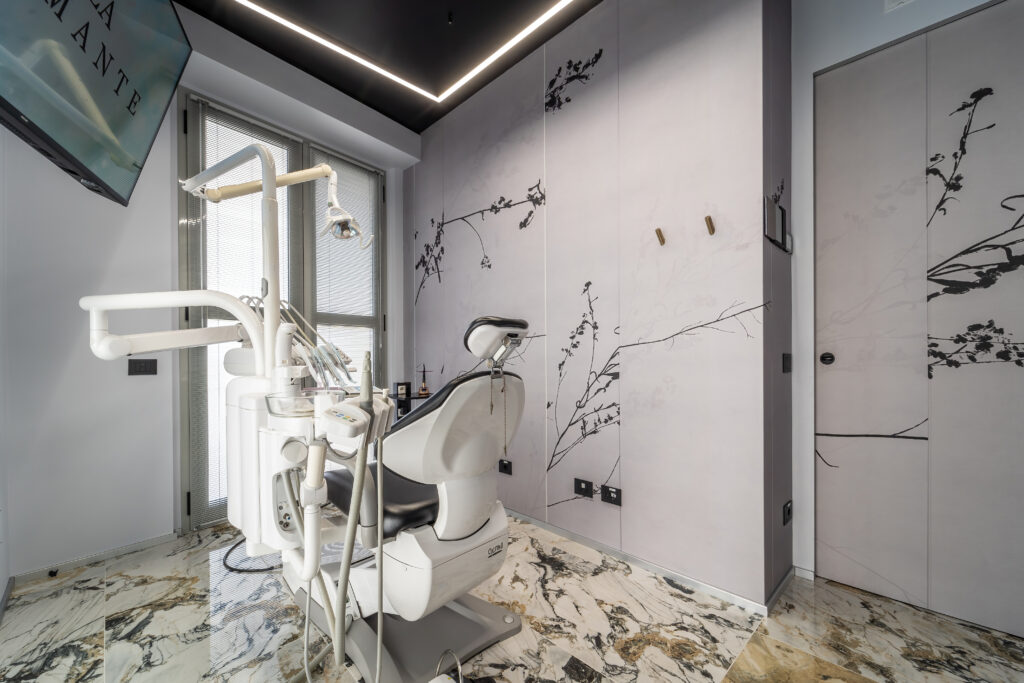 Sala Diamante con parete luminosa e riunito scuro